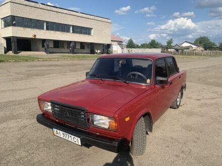 Красный ВАЗ 2107, объемом двигателя 1.5 л и пробегом 133 тыс. км за 1250 $, фото 1 на Automoto.ua