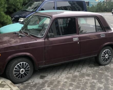 ВАЗ 2107 2005 у Києві на Automoto.ua Червоний ВАЗ 2107, об'ємом двигуна 1.5 л та пробігом 127 тис. км за 550 $, фото 1 на Automoto.ua