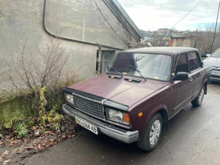 Красный ВАЗ 2107, объемом двигателя 1.5 л и пробегом 71 тыс. км за 1200 $, фото 1 на Automoto.ua