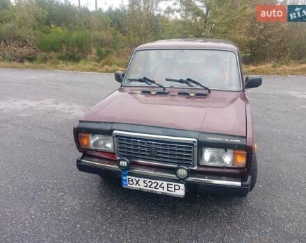 Червоний ВАЗ 2107, об'ємом двигуна 1.45 л та пробігом 128 тис. км за 1000 $, фото 1 на Automoto.ua