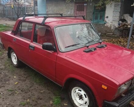Красный ВАЗ 2107, объемом двигателя 1.5 л и пробегом 46 тыс. км за 1200 $, фото 1 на Automoto.ua