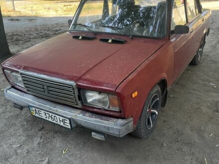 ВАЗ 2107 2005 у Дніпро (Дніпропетровську) на Automoto.ua Червоний ВАЗ 2107, об'ємом двигуна 1.5 л та пробігом 200 тис. км за 648 $, фото 1 на Automoto.ua