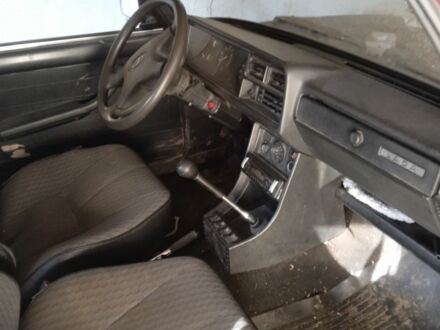 ВАЗ 2107 2005 в Каменце-Подольском на Automoto.ua Красный ВАЗ 2107, объемом двигателя 1.5 л и пробегом 137 тыс. км за 1052 $, фото 1 на Automoto.ua