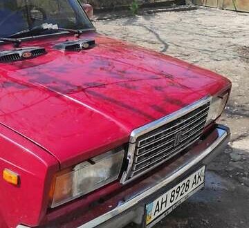 ВАЗ 2107 2005 у Верхнеднепровске на Automoto.ua Червоний ВАЗ 2107, об'ємом двигуна 1.45 л та пробігом 45 тис. км за 3000 $, фото 1 на Automoto.ua