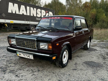 ВАЗ 2107 2005 в Камень-Каширский на Automoto.ua Красный ВАЗ 2107, объемом двигателя 1.5 л и пробегом 85 тыс. км за 700 $, фото 1 на Automoto.ua