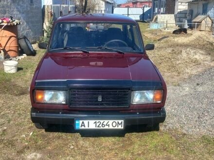 ВАЗ 2107 2005 у Барышевке на Automoto.ua Червоний ВАЗ 2107, об'ємом двигуна 1.5 л та пробігом 82 тис. км за 48000 $, фото 1 на Automoto.ua