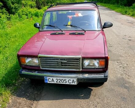 Красный ВАЗ 2107, объемом двигателя 1.5 л и пробегом 0 тыс. км за 800 $, фото 1 на Automoto.ua