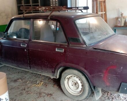 ВАЗ 2107 2005 в Ужгороде на Automoto.ua Красный ВАЗ 2107, объемом двигателя 1.5 л и пробегом 65 тыс. км за 350 $, фото 1 на Automoto.ua