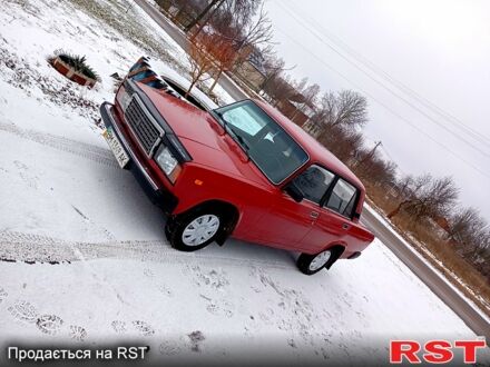 ВАЗ 2107 2005 у Путивле на Automoto.ua Червоний ВАЗ 2107, об'ємом двигуна 1.5 л та пробігом 60 тис. км за 1250 $, фото 1 на Automoto.ua