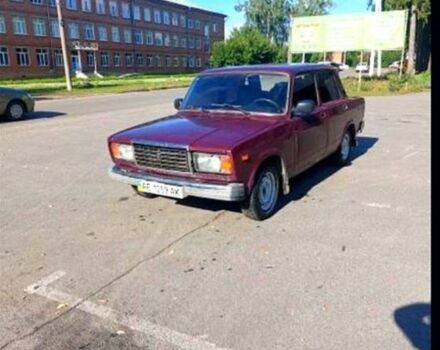 Красный ВАЗ 2107, объемом двигателя 0 л и пробегом 77 тыс. км за 486 $, фото 1 на Automoto.ua