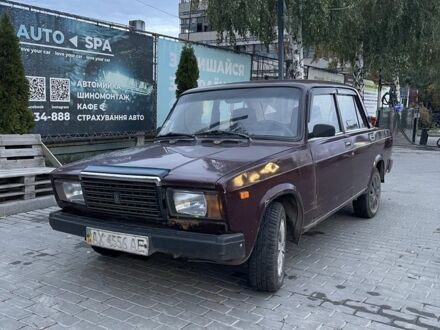 ВАЗ 2107 2005 в Харькове на Automoto.ua Красный ВАЗ 2107, объемом двигателя 1.5 л и пробегом 70 тыс. км за 500 $, фото 1 на Automoto.ua