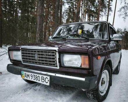 Красный ВАЗ 2107, объемом двигателя 1.45 л и пробегом 126 тыс. км за 1450 $, фото 1 на Automoto.ua