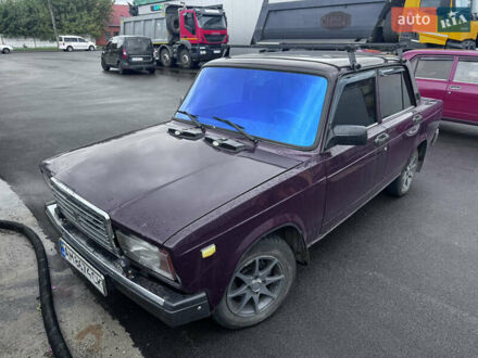 Красный ВАЗ 2107, объемом двигателя 1.45 л и пробегом 74 тыс. км за 1700 $, фото 1 на Automoto.ua