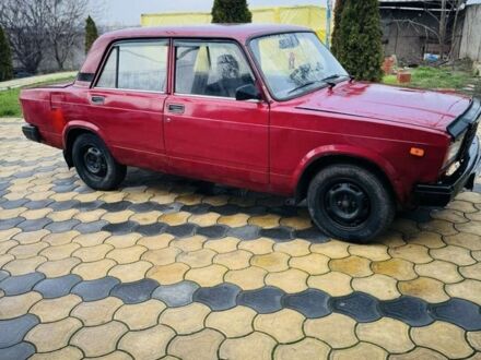 Червоний ВАЗ 2107, об'ємом двигуна 1.5 л та пробігом 250 тис. км за 1150 $, фото 1 на Automoto.ua