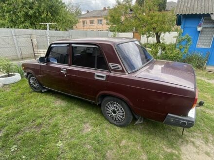 ВАЗ 2107 2006 у Белой Церкве на Automoto.ua Червоний ВАЗ 2107, об'ємом двигуна 1.5 л та пробігом 100 тис. км за 1500 $, фото 1 на Automoto.ua