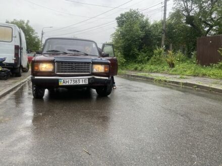 ВАЗ 2107 2006 в Киеве на Automoto.ua Красный ВАЗ 2107, объемом двигателя 1.5 л и пробегом 1000 тыс. км за 800 $, фото 1 на Automoto.ua