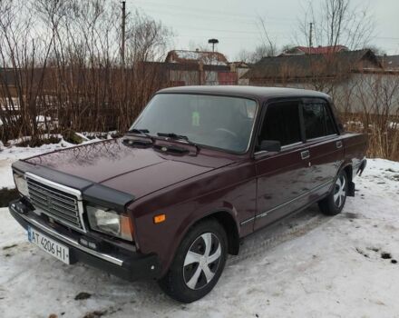 Красный ВАЗ 2107, объемом двигателя 1.5 л и пробегом 65 тыс. км за 1400 $, фото 1 на Automoto.ua