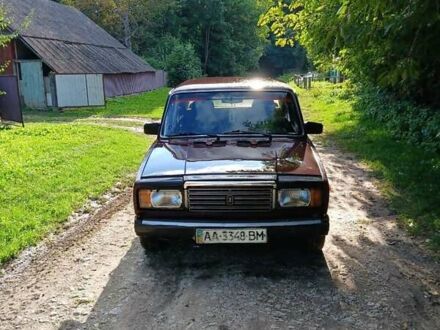 Червоний ВАЗ 2107, об'ємом двигуна 1.5 л та пробігом 33 тис. км за 750 $, фото 1 на Automoto.ua