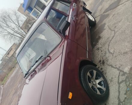 Красный ВАЗ 2107, объемом двигателя 1.5 л и пробегом 2 тыс. км за 1050 $, фото 1 на Automoto.ua