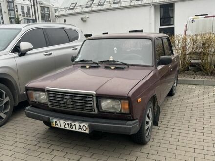 Красный ВАЗ 2107, объемом двигателя 1.5 л и пробегом 107 тыс. км за 950 $, фото 1 на Automoto.ua