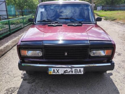 ВАЗ 2107 2007 в Лозовой на Automoto.ua Красный ВАЗ 2107, объемом двигателя 1.4 л и пробегом 3 тыс. км за 2000 $, фото 1 на Automoto.ua