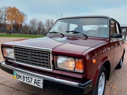 Красный ВАЗ 2107, объемом двигателя 1.5 л и пробегом 27 тыс. км за 3800 $, фото 1 на Automoto.ua