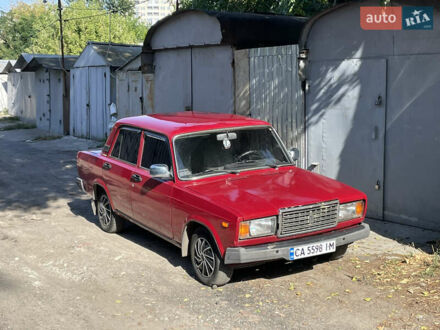 Красный ВАЗ 2107, объемом двигателя 1.45 л и пробегом 160 тыс. км за 1550 $, фото 1 на Automoto.ua