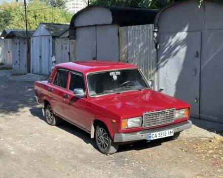 Червоний ВАЗ 2107, об'ємом двигуна 1.5 л та пробігом 150 тис. км за 1650 $, фото 1 на Automoto.ua