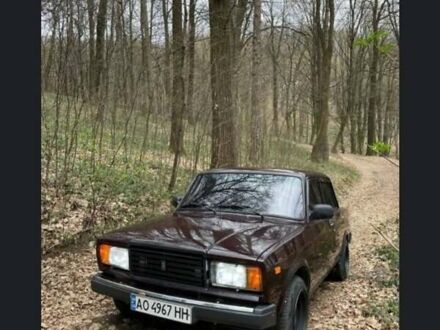 Красный ВАЗ 2107, объемом двигателя 1.6 л и пробегом 50 тыс. км за 1200 $, фото 1 на Automoto.ua