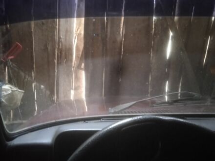 Красный ВАЗ 2107, объемом двигателя 1.5 л и пробегом 89 тыс. км за 1500 $, фото 1 на Automoto.ua