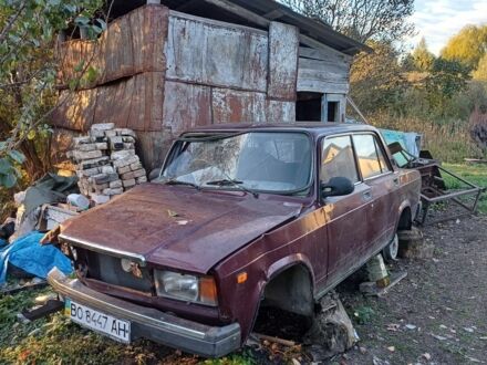 ВАЗ 2107 2007 в Волочиске на Automoto.ua Красный ВАЗ 2107, объемом двигателя 0 л и пробегом 250 тыс. км за 49 $, фото 1 на Automoto.ua