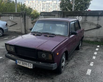 Красный ВАЗ 2107, объемом двигателя 1.5 л и пробегом 600 тыс. км за 400 $, фото 1 на Automoto.ua