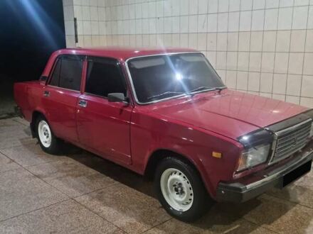 ВАЗ 2107 2008 в Кропивницком (Кировограде) на Automoto.ua Красный ВАЗ 2107, объемом двигателя 1.6 л и пробегом 58 тыс. км за 2100 $, фото 1 на Automoto.ua