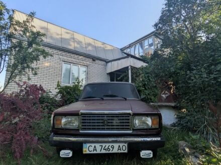 ВАЗ 2107 2008 у Шполе на Automoto.ua Червоний ВАЗ 2107, об'ємом двигуна 0 л та пробігом 108 тис. км за 1800 $, фото 1 на Automoto.ua