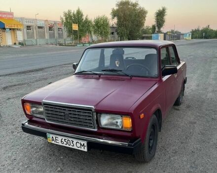 Червоний ВАЗ 2107, об'ємом двигуна 1.5 л та пробігом 150 тис. км за 1337 $, фото 1 на Automoto.ua