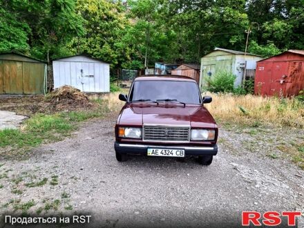 Красный ВАЗ 2107, объемом двигателя 1.5 л и пробегом 112 тыс. км за 1700 $, фото 1 на Automoto.ua