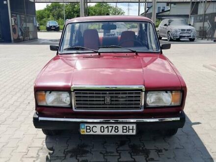 Красный ВАЗ 2107, объемом двигателя 1.6 л и пробегом 27 тыс. км за 2100 $, фото 1 на Automoto.ua