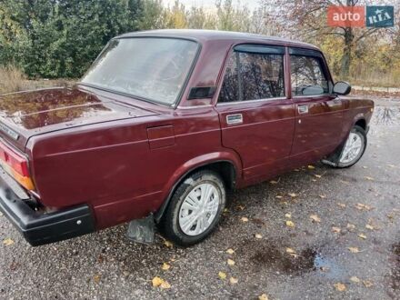 ВАЗ 2107 2008 в Ромнах на Automoto.ua Красный ВАЗ 2107, объемом двигателя 1.5 л и пробегом 122 тыс. км за 1600 $, фото 1 на Automoto.ua