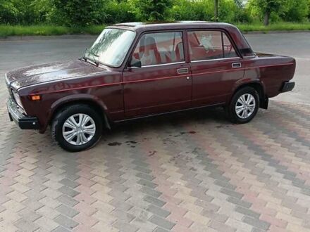 Красный ВАЗ 2107, объемом двигателя 1.5 л и пробегом 101 тыс. км за 1450 $, фото 1 на Automoto.ua