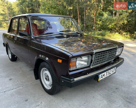 Красный ВАЗ 2107, объемом двигателя 1.5 л и пробегом 40 тыс. км за 2699 $, фото 1 на Automoto.ua