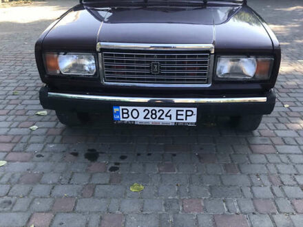 ВАЗ 2107 2008 у Залещиках на Automoto.ua Червоний ВАЗ 2107, об'ємом двигуна 1.57 л та пробігом 90 тис. км за 1450 $, фото 1 на Automoto.ua