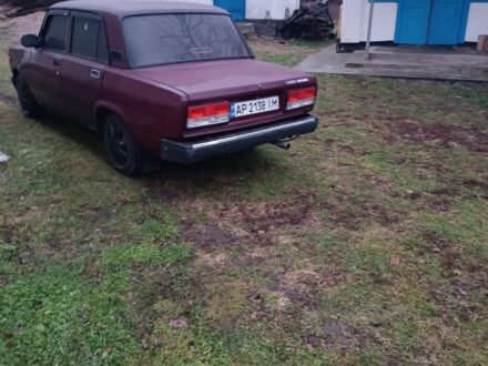 ВАЗ 2107 2008 у Белой Церкве на Automoto.ua Червоний ВАЗ 2107, об'ємом двигуна 1.5 л та пробігом 144 тис. км за 2300 $, фото 1 на Automoto.ua