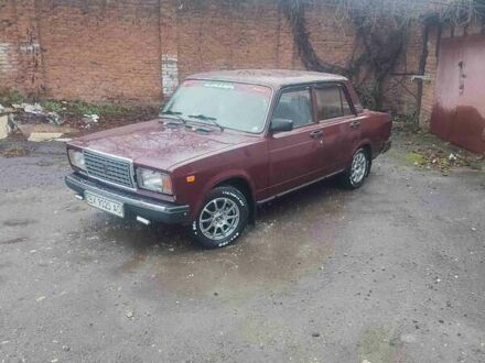 Красный ВАЗ 2107, объемом двигателя 1.5 л и пробегом 85 тыс. км за 3500 $, фото 1 на Automoto.ua