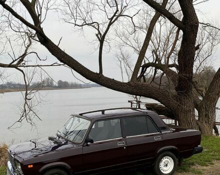 Красный ВАЗ 2107, объемом двигателя 1.5 л и пробегом 84 тыс. км за 926 $, фото 1 на Automoto.ua