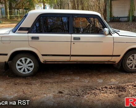 ВАЗ 2107 1988 в Житомире на Automoto.ua ВАЗ 2107, объемом двигателя 1.5 л и пробегом 350 тыс. км за 699 $, фото 4 на Automoto.ua