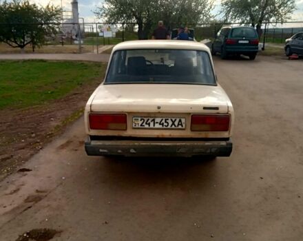 ВАЗ 2107, объемом двигателя 1.5 л и пробегом 0 тыс. км за 700 $, фото 1 на Automoto.ua