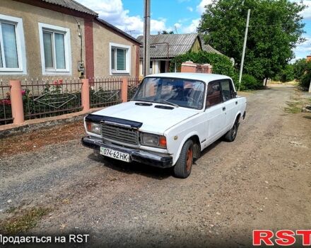 ВАЗ 2107, объемом двигателя 1.3 л и пробегом 200 тыс. км за 300 $, фото 1 на Automoto.ua