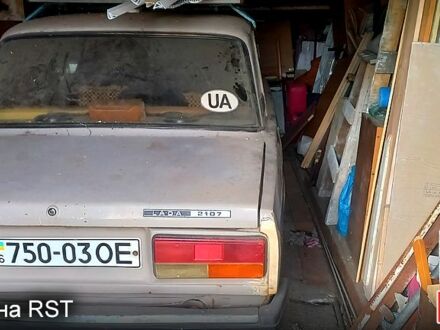 ВАЗ 2107, объемом двигателя 1.5 л и пробегом 311 тыс. км за 500 $, фото 1 на Automoto.ua