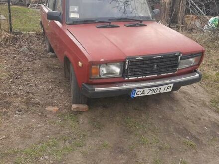 ВАЗ 2107 1990 у Звенигородка на Automoto.ua ВАЗ 2107, об'ємом двигуна 0 л та пробігом 100 тис. км за 651 $, фото 1 на Automoto.ua