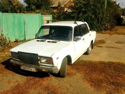 ВАЗ 2107 1990 в Шевченковом на Automoto.ua ВАЗ 2107, объемом двигателя 1.6 л и пробегом 84 тыс. км за 450 $, фото 1 на Automoto.ua